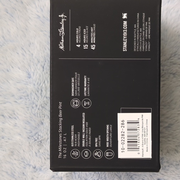 NWT/NIB Stanley Milestones Collection Stacking Pint Hammertone Silver Stainless - Picture 3 of 3